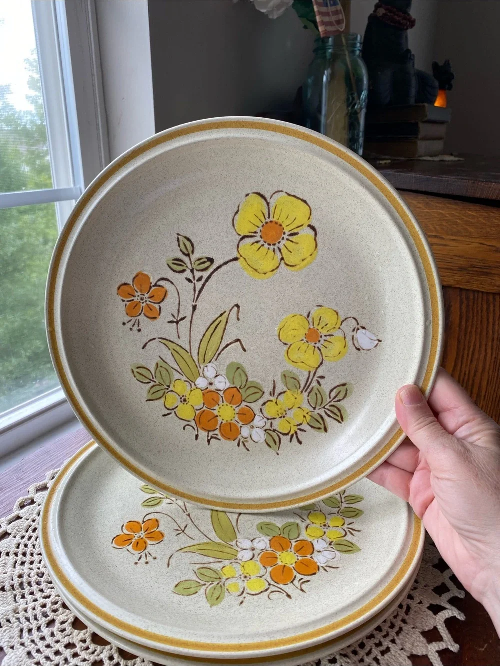 Vintage Japan Hearthside Sunshine Floral Patterned Dinner Plates Set of 3 EUC